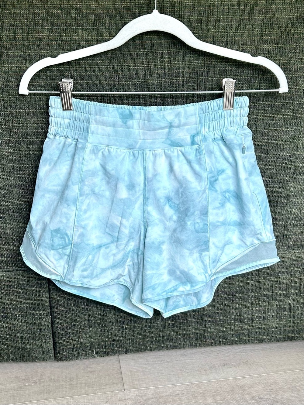 lululemon Hotty Hot HR short